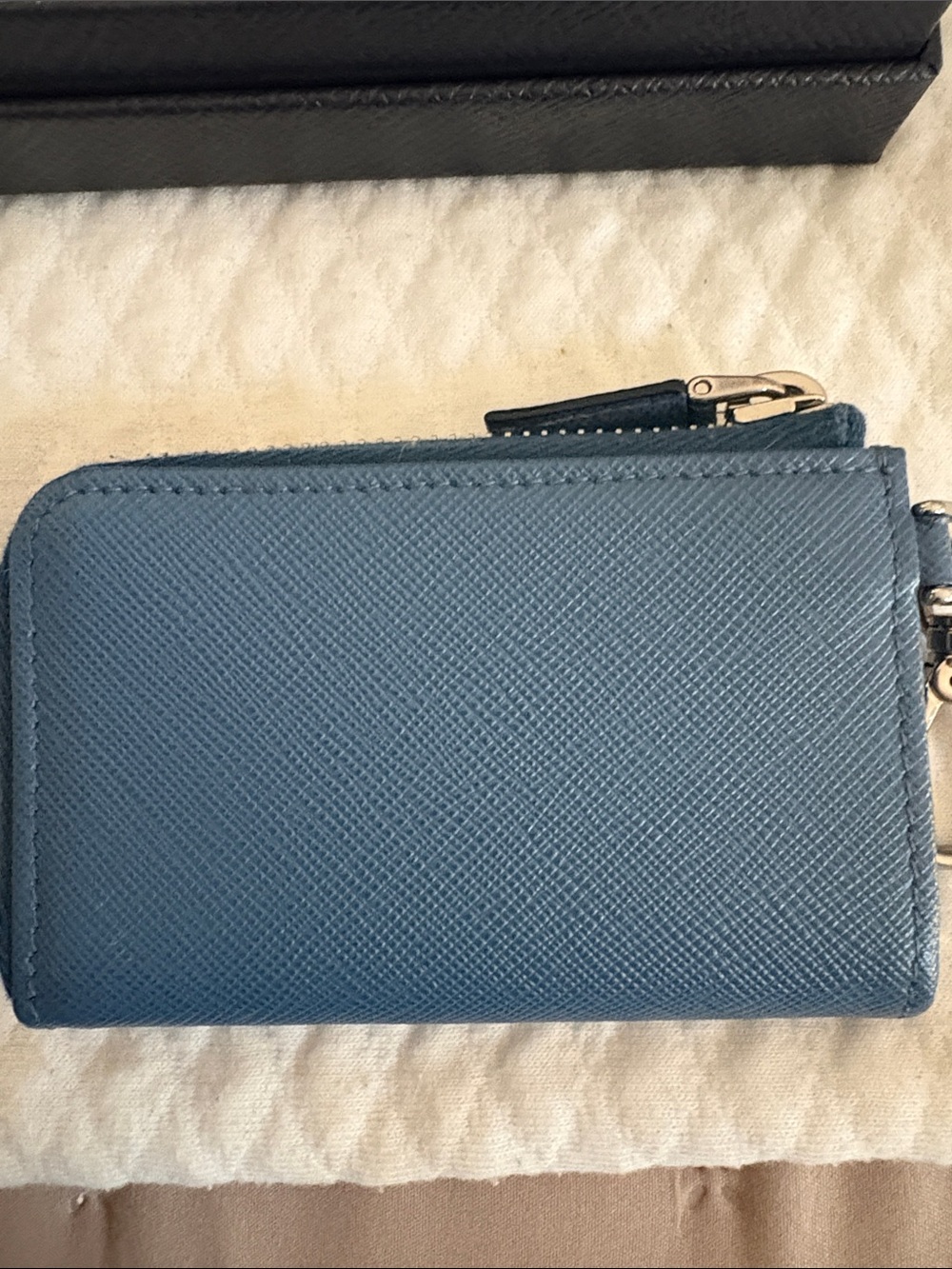 💯 Authentic Prada Blue Saffiano Leather Zip Key & Card Holder w/ Silver hardware - Picture 3 of 4